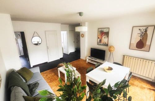 Eybens Apartment | #HZ Le bel Hugo Spacieux T5 Eybens