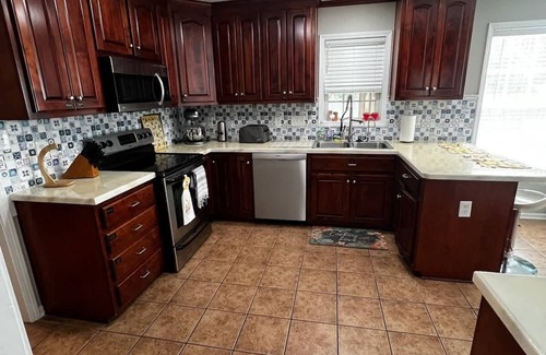 Hope Mills House | I-95 easy Gym Golf Cart Fire Pit Pet ok