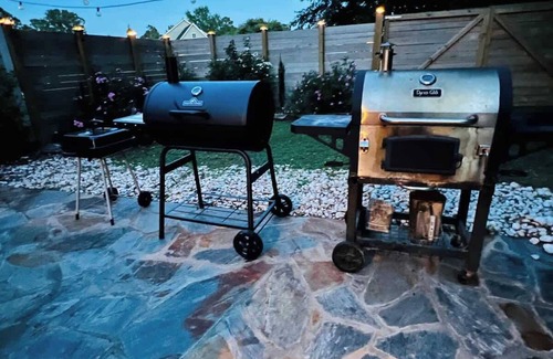 Hope Mills House | I-95 easy Gym Golf Cart Fire Pit Pet ok