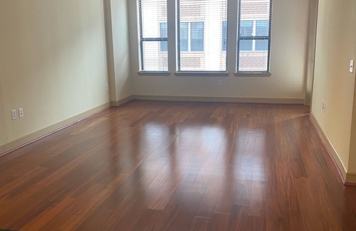 Barker Apartment | I bedroom Beautiful Houston condo