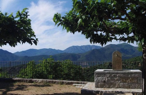 Granace Apartment | I Caseddi di Barabè. A Cantina ideal location for visiting southern Corsica