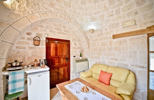 Martina Franca House | I Cinque Trulli with Swimming Pool