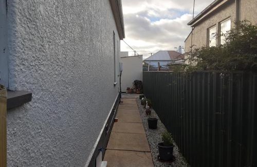 South Dunedin Apartment | I'm a traveller
