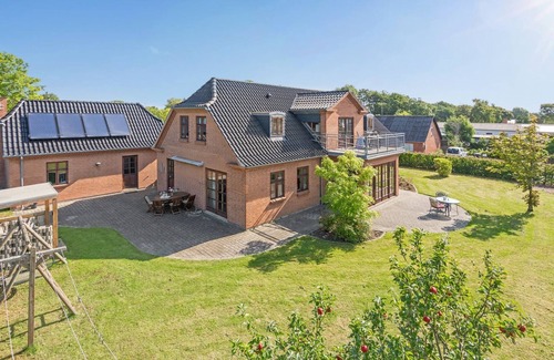 Logstor House | "Iarund" - 500m to the fjord by Interhome