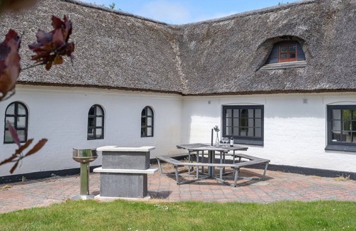 Saltum House | "Iben" - 2.3km from the sea by Interhome