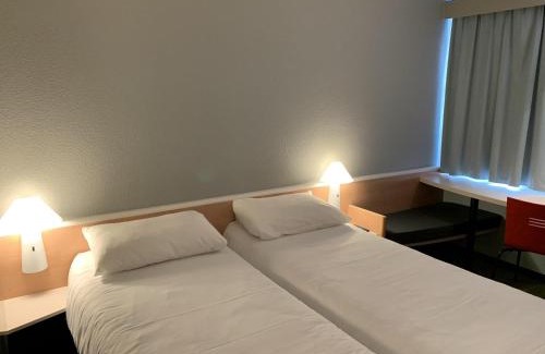 Auray Hotel | Ibis Auray