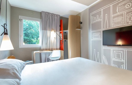 Brignoles Hotel | ibis Brignoles