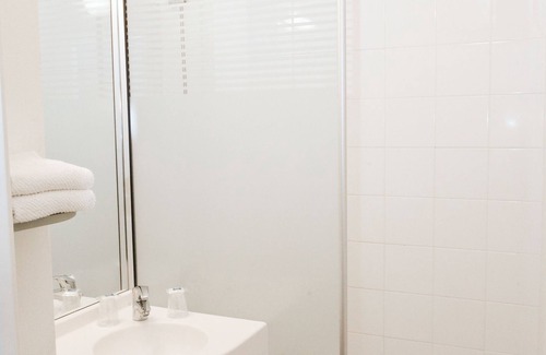 Saint-Etienne-du-Rouvray Hotel | ibis budget Rouen Sud Zenith