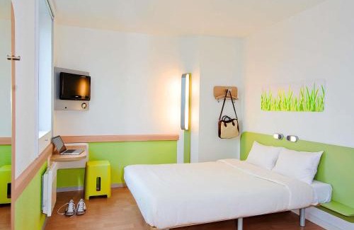 Givet Hotel | ibis budget Givet