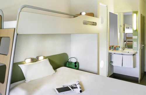 Lons-le-Saunier Hotel | Ibis Budget Lons-Le-Saunier
