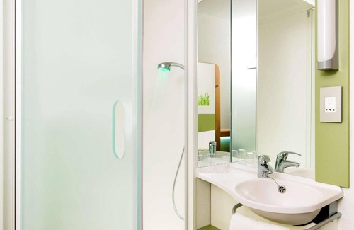 Roanne Hotel | ibis budget Roanne