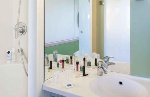 Roissy-en-France Hotel | ibis budget Roissy CDG Paris Nord 2