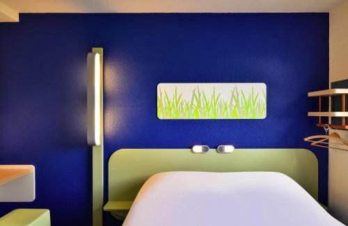 Trappes Hotel | ibis budget Versailles - Trappes