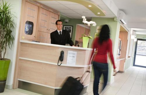 Vitry-sur-Seine Hotel | ibis budget Vitry sur Seine N7