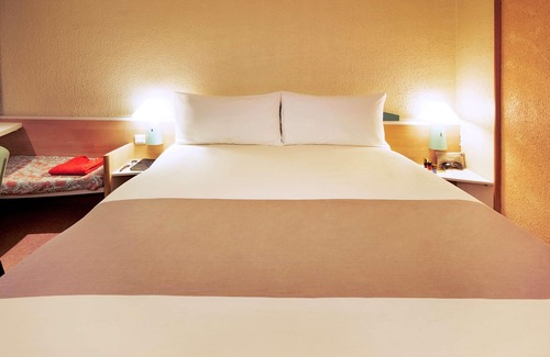 Chambery Hotel | ibis Chambery