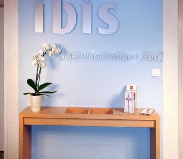 Clermont-Ferrand Hotel | ibis Clermont Ferrand Sud Herbet