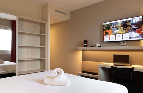 Dechy Hotel | ibis Douai Dechy