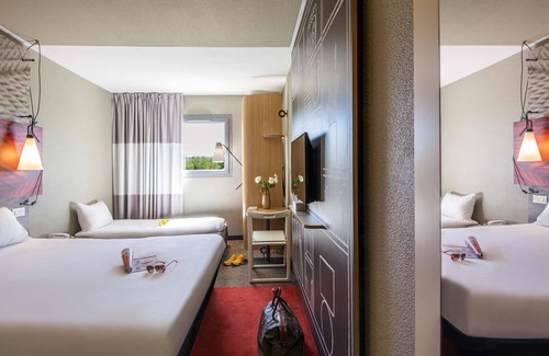 Manosque Hotel | ibis Manosque Cadarache