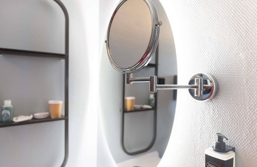 La Joliette Hotel | Ibis Marseille Centre Euromed