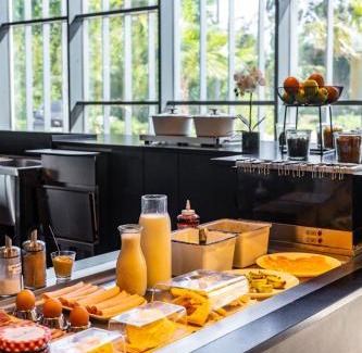 Marignane Hotel | Ibis Marseille Marignane Technopole