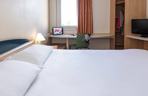 Montbeliard Hotel | ibis Montbeliard