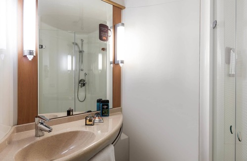 Montbeliard Hotel | ibis Montbeliard