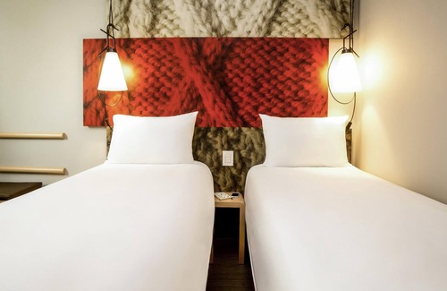 Saint-Louis Hotel | ibis Mulhouse Bale Aeroport