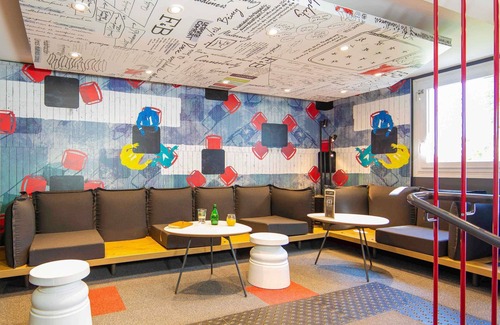 Sausheim Hotel | ibis Mulhouse Ile Napoléon