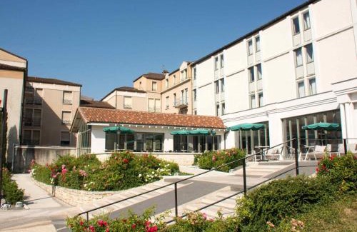 Perigueux Hotel | ibis Périgueux Centre
