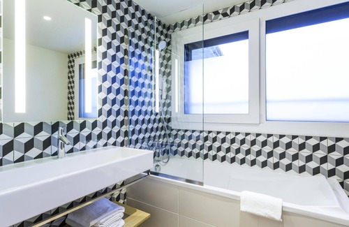 Villenave-d'Ornon Hotel | ibis Styles Bordeaux Sud