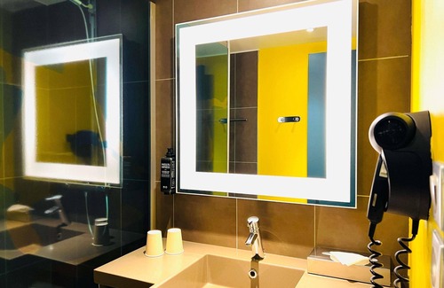 Bron Hotel | ibis Styles Lyon Bron Eurexpo