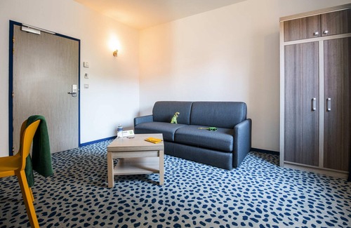 Plan de Campagne Hotel | ibis Styles Marseille Plan de Campagne