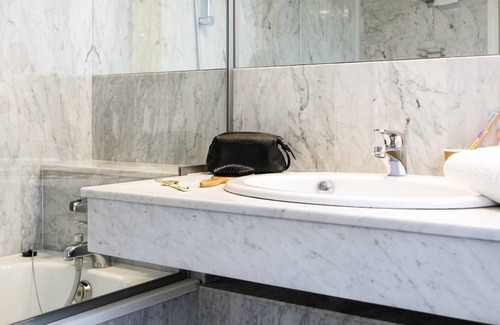 Poincare - Foch - Anatole France - Croix de Bourgogne Hotel | ibis Styles Nancy Centre Gare