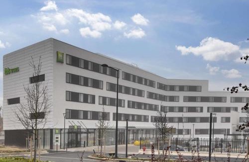 Paray-Vieille-Poste Hotel | ibis Styles Paris Orly Airport