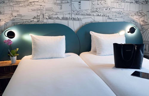 Epinettes Hotel | Ibis Styles Paris Batignolles