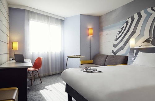 La Seyne-sur-Mer Hotel | ibis Styles Toulon La Seyne sur Mer