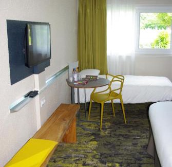 Chambray-les-Tours Hotel | ibis Styles Tours Sud