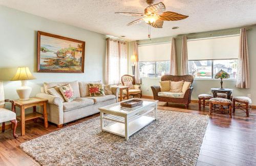 Farwell House | Ice Fish, Hunt and Explore Farwell Home on Lake
