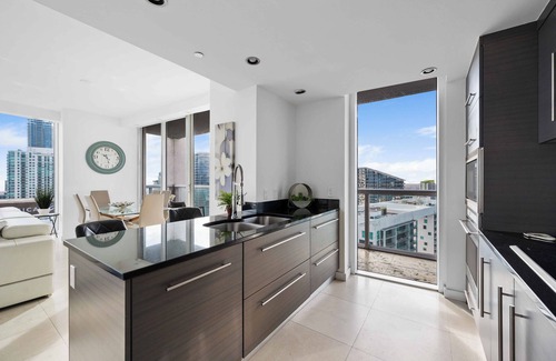Downtown Miami Apartment | Icon Brickell