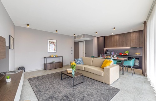 Lugano Apartment | Icon H 501 Suite Business