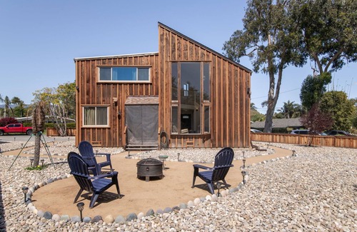 West Mesa Cottage | Iconic Beach House: Stay at the Love Cottage, Crafted for the Beach Boys 1976