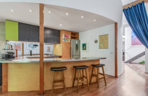 Collingwood North House | Iconic MacRobertson Chocolate Factory Conversion