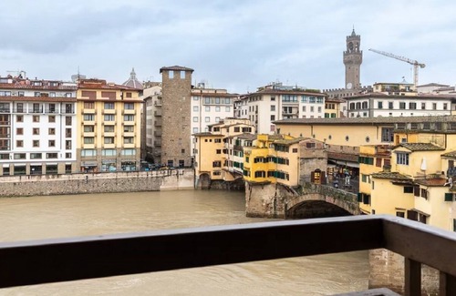 Oltrarno Apartment | ICONIC STRUCTURES & BEAUTIFUL VIEWS - BORGO SAN JACOPO