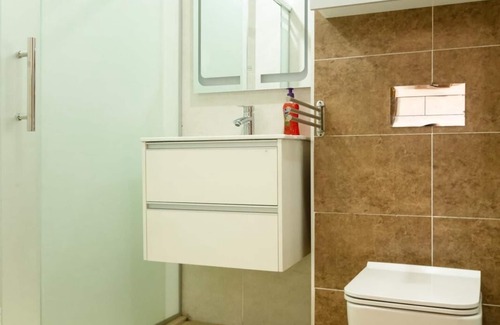 Hydra Apartment | [Icosium] Superb new large T2 10' Algiers center