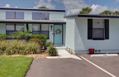 New Smyrna Beach House | ICW Access Water 2 Bed Two Bath Villa Floating Dock Optional Up to 22 foot boat