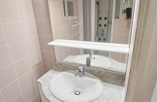 Carnoux-en-Provence Apartment | Idéalement Situé Pour Visiter le Parc National des Calanques à Cassis