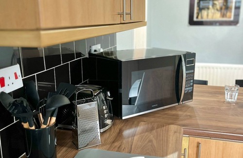 Farington House | Ideal 3-bedroom home to stay in Leyland