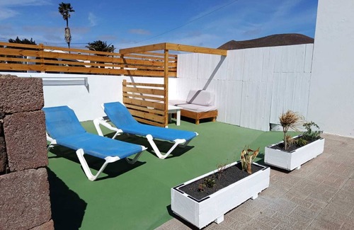 Conil Apartment | Ideal apartment to disconnect and see the real volcanic nature.