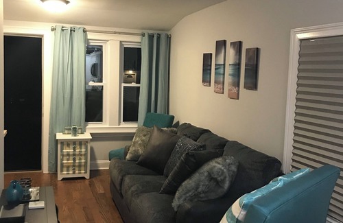 Port Monmouth House | Ideal Beach Bungalow w/Swimspa!Walk to tranquil beach w/NYC skyline.Pet friendly