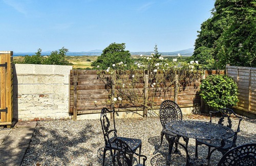 Harlech Cottage | Ideal for families with lots of living space.